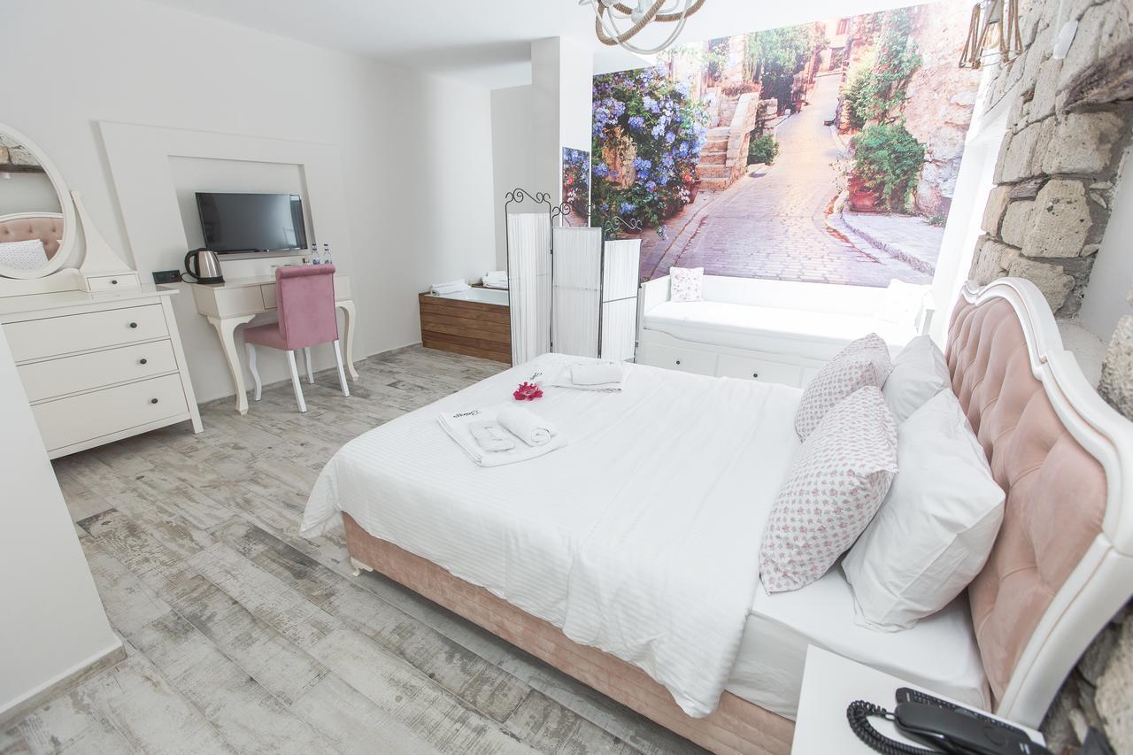 Bellezza Hotel Cesme Bagian luar foto