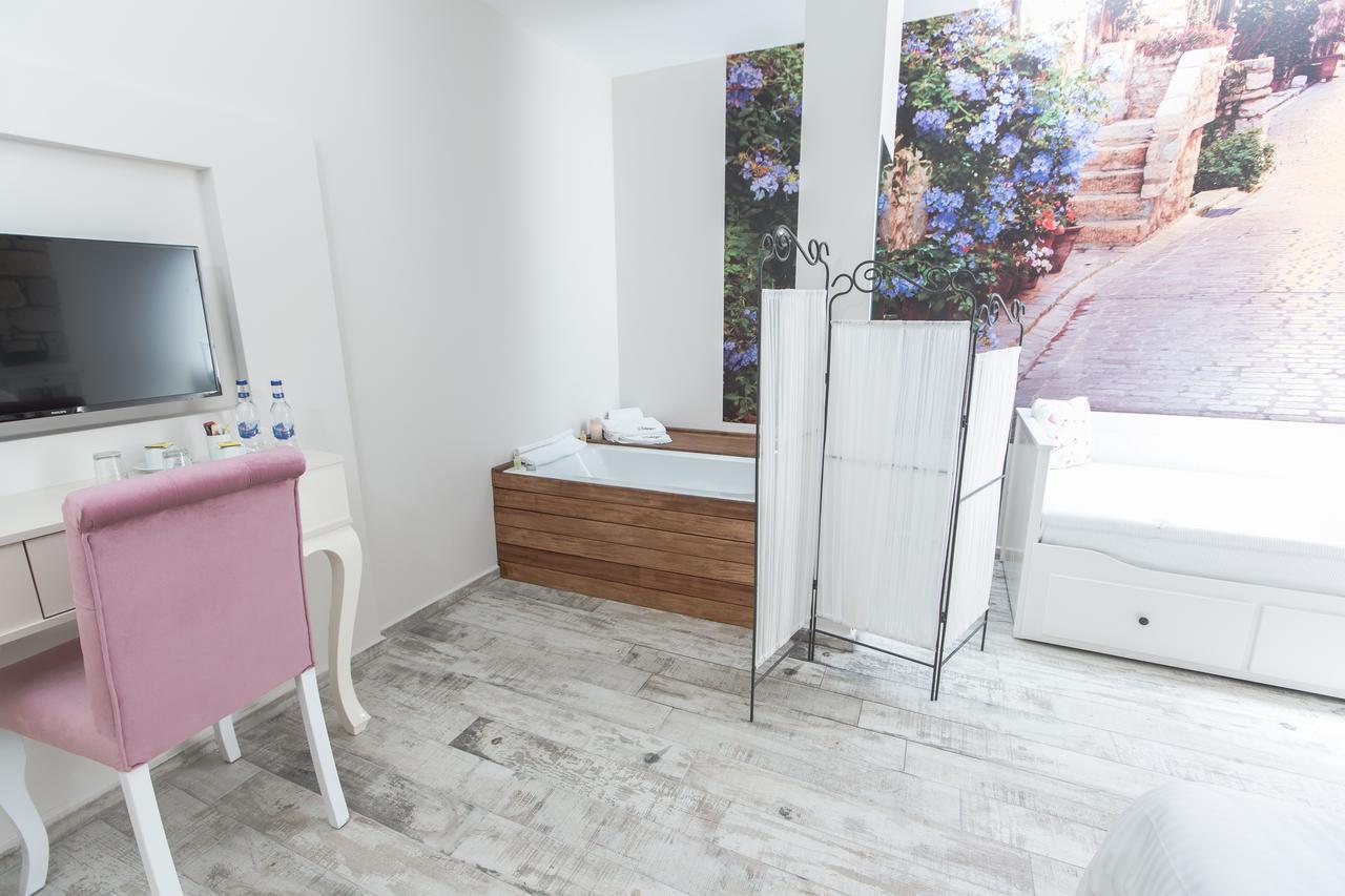 Bellezza Hotel Cesme Bagian luar foto